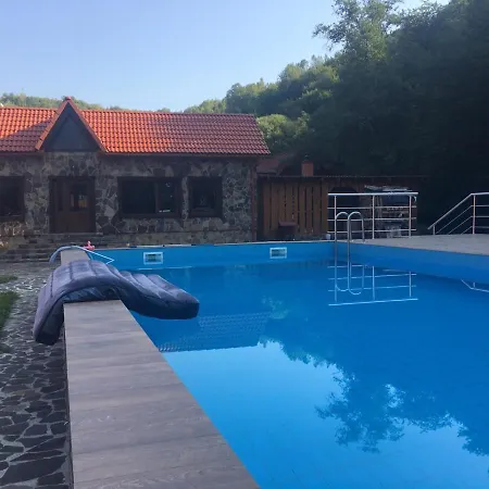 Hotel Berloga