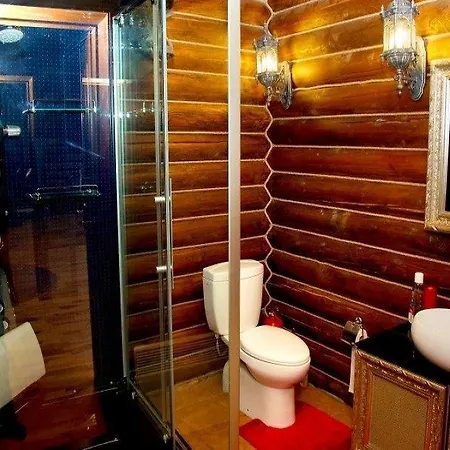 берлога 4* Родниковка