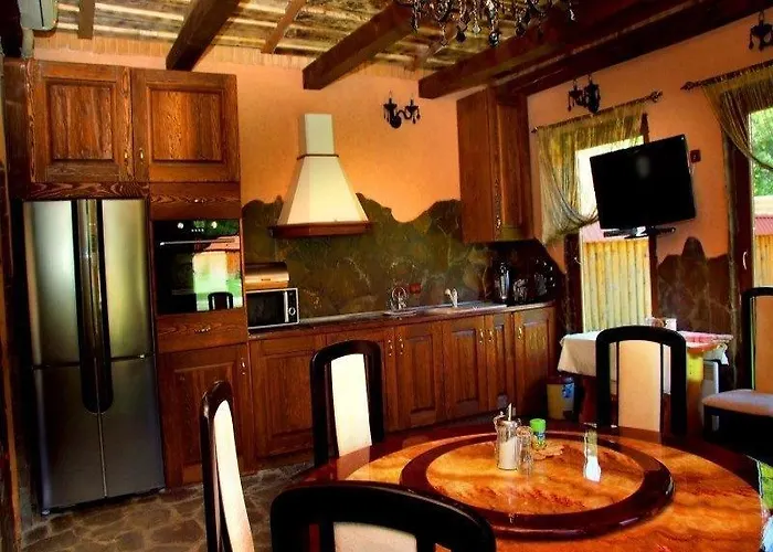 Berloga Otel
